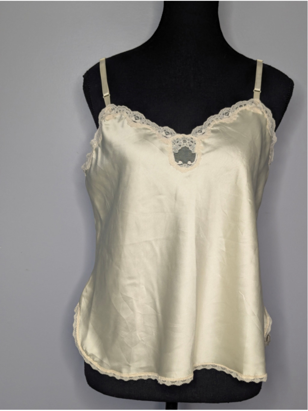 Vintage Van Raalte Ivory Satin Lace Medallion Camisole Top Made in Canada 36